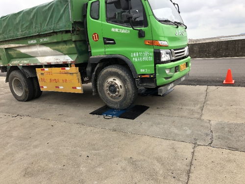 便攜式稱(chēng)重檢測(cè)設(shè)備 治理道路貨物運(yùn)輸超限超載的科技利刃